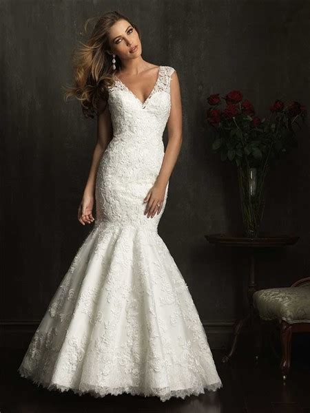 Mermaid Cap Sleeve V Neck Lace Wedding Dress With Low Back Buttons