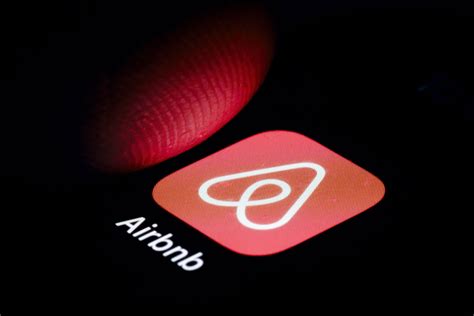 Airbnb A Revers Millions D Euros De Taxe De S Jour Aux Communes