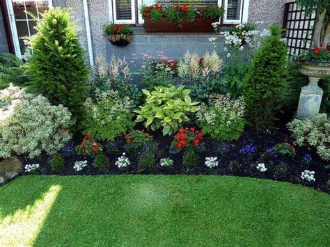 20 Simple But Effective Front Yard Landscaping Ideas