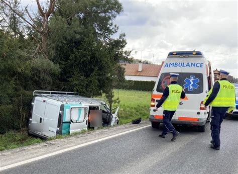 Zderzenie Dostawczego Busa Z Ci Ar Wk Mamnewsa Pl