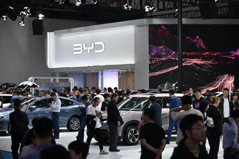 Byd Rilis Teknologi Dm Hybrid Generasi Ke Kombi Id