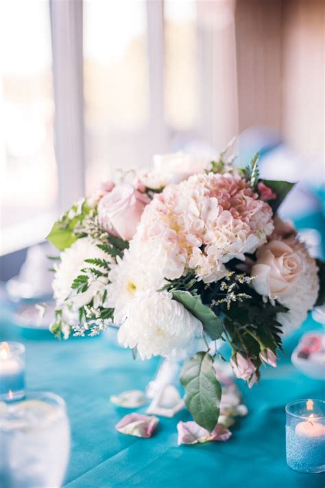 Hydrangea and Rose Centerpieces