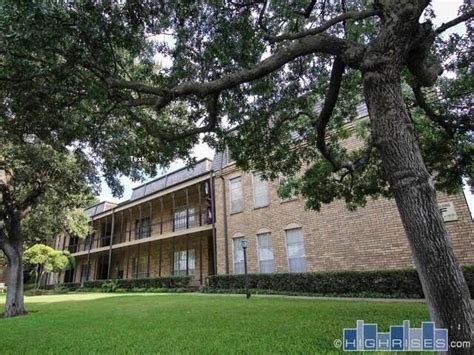 Royale Orleans Condos Of Fort Worth TX 4312 Bellaire Drive S