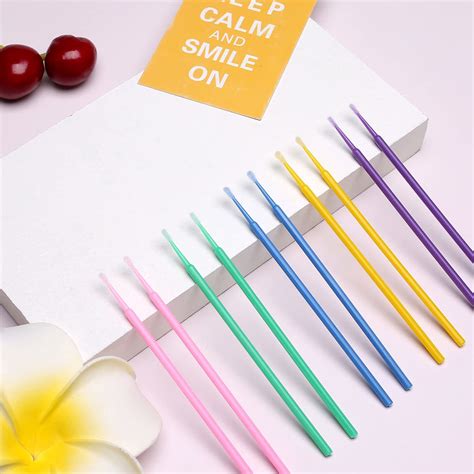 Disposable Micro Brushes For Dental And Eyelash Application