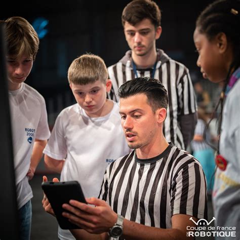 COUPE DE ROBOTIQUE JUNIOR 2023 MATCHS SÉRIE 3 Coupe de France de