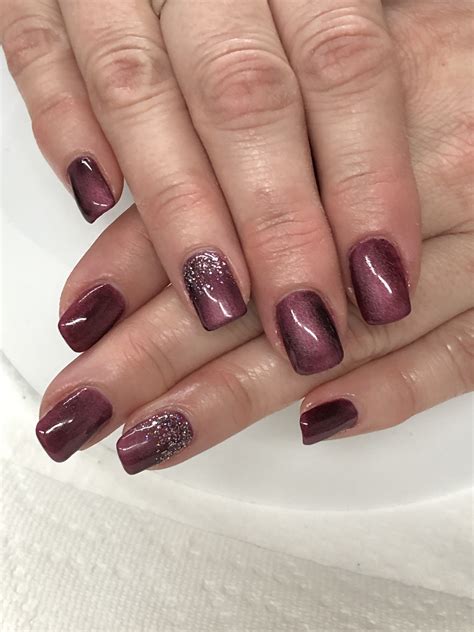 Burgundy Magnetic Gel Nails Lightly Magnetized Gel Nail Polish Colors