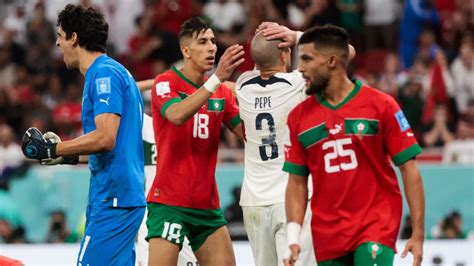 Mondial Maroc Jawad El Yamiq Explique Sa Bise Sur La Nuque De Pepe