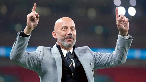 Gianluca Vialli Diventa Un Marchio La Moglie Ha Depositato La