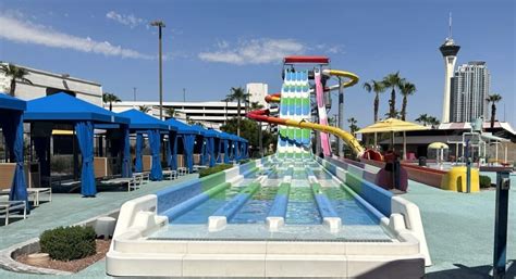 Circus Circus Las Vegas Pool: Hours & Height Requirements - Midlife Miles