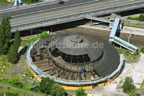 Luftbild Berlin Verfallende Gleisanlagen An Der Ruine Des