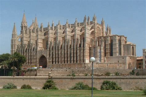 Architettura Gotica In Spagna Hisour Ciao Cos Sei