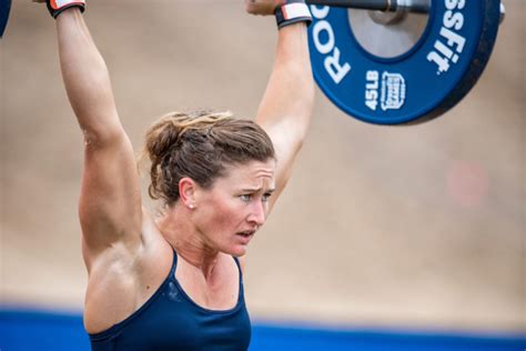 Crossfit Games 2020 Day One Tia Clair Toomey Wins First Three Events To Set Standard South