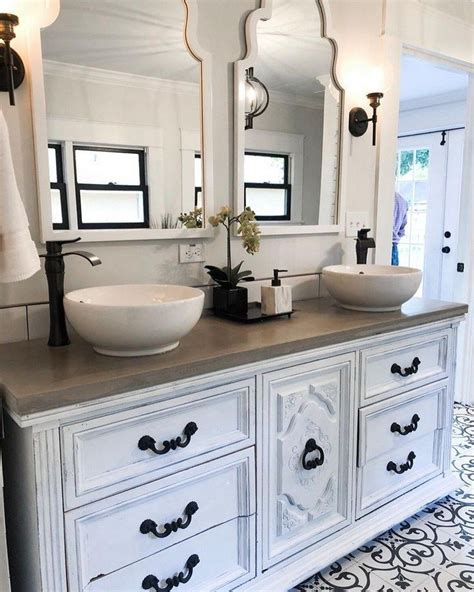 Decor Bathroom With Double Sinks