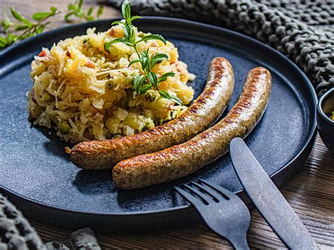 Bratwurst Mit Kartoffel Sauerkrautstampf Rezepte Einst Ckland