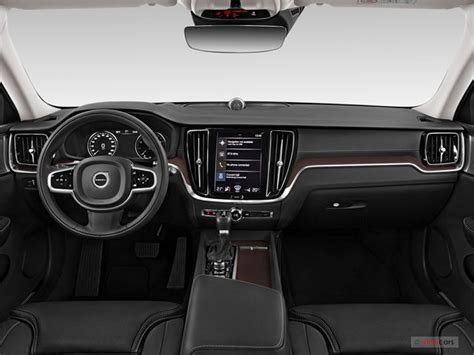 2019 Volvo V60 64 Interior Photos Us News