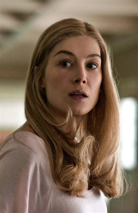 Film Hall Rosamund Pike In Gone Girl