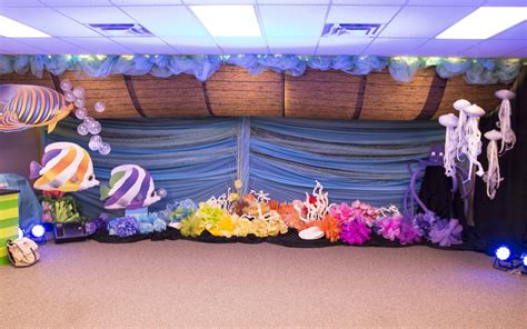 Noahs Ark Decorating Idea For Ocean Commotion Vbs 2016 Vbs Ocean