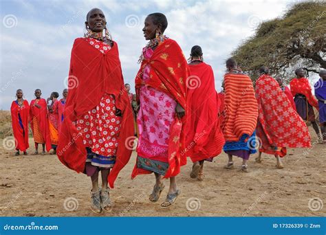 Dancing Masai Women Editorial Stock Image Image Of Ethnic 17326339