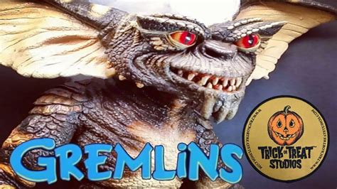 Gremlins Evil Stripe Trick or Treat Puppet Prop ESPAÑOL YouTube