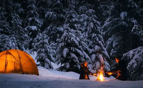 How To Stay Safe When Camping And Hiking In The Snow