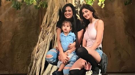 Shweta Tiwari Is A Proud Mom As Daughter Palak Makes Her Acting Debut India Today