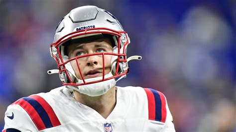 Tom Curran: Assessing Patriots QB Mac Jones' late-season struggles | RSN