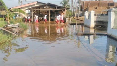 Sejumlah Daerah Di Palopo Masih Terendam Banjir KBK Kantor Berita