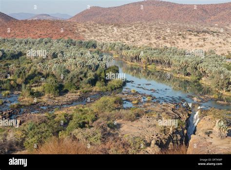 Cascate Di Epupa Immagini E Fotografie Stock Ad Alta Risoluzione Alamy