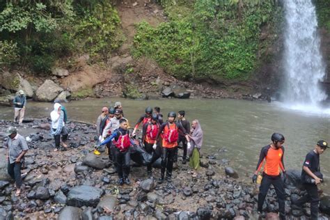 Wisatawan Asal Mataram Tenggelam Di Air Terjun Segenter Ditemukan Tewas