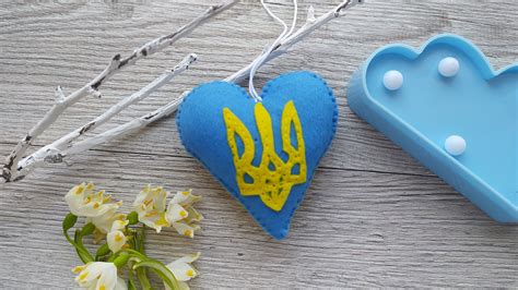 Ukraine Hanging Heart Dove Of Peace Ornament Ukraine Flag Felt Heart