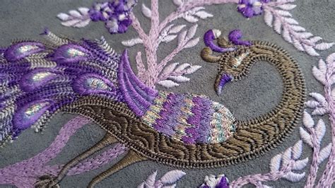 Интернет магазин дизайнов для машинной вышивки Royal Present Machine Embroidery Designs