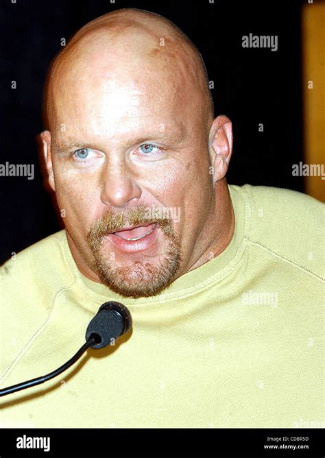 Stone Cold Steve Austink29656ar Sd0318press Conference Announcing All