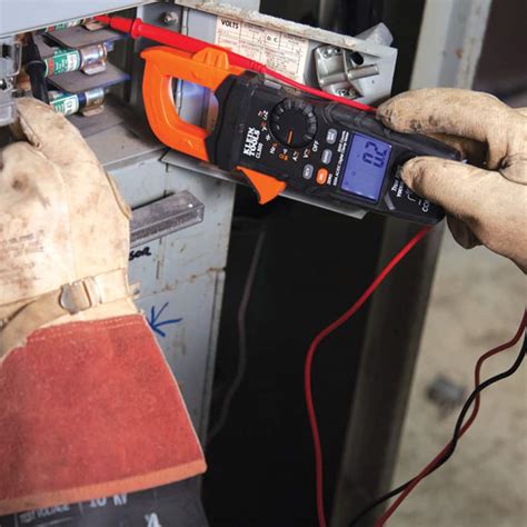 Klein Tools 600 Amp Acdc True Rms Auto Ranging Digital Clamp Meter