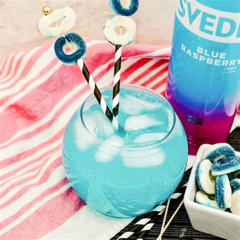 Blue Raspberry Lemonade Cocktail