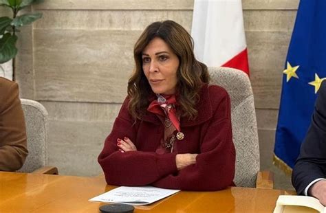 Il Vescovado Daniela Santanch Rinviata A Giudizio Per Falso In