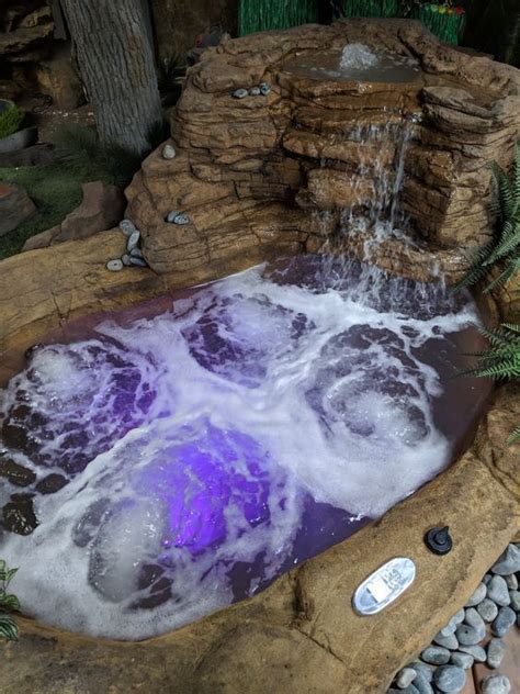 Breathtaking Luxury Hot Tub Ideas To Inspire You Hot Tub Landscaping Luxury Hot Tubs Indoor