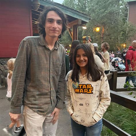 Finn Wolfhard Updates On Twitter Finn Wolfhard With A Fan Today At