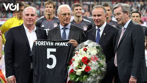 Sepak Bola Dunia Berkabung Legenda Jerman Franz Beckenbauer Meninggal