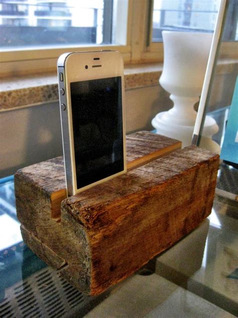 Raw Wood Iphone Holder Iphone Holder Wood Projects Raw Wood