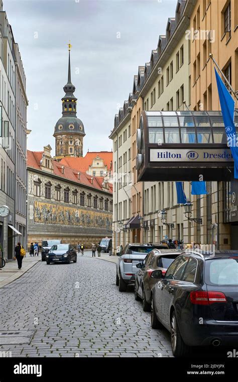 Das Hotel In Der Innenstadt Fotos Und Bildmaterial In Hoher Aufl Sung