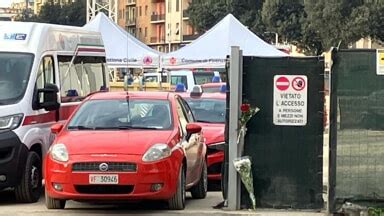 Strage di operai perché la trave ha ceduto nel cantiere Esselunga