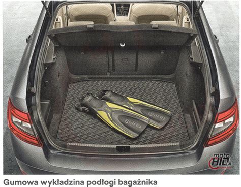 Gumowa wykładzina podłogi bagażnika Skoda Octavia 3 Kombi 5E9061160