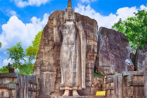 Aukana Buddha Statue Buddha Statue Beautiful Islands Holiday Travel