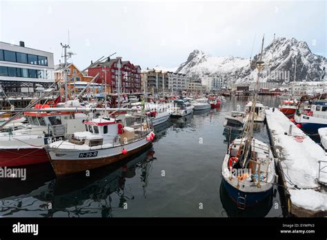 Svolvaer Lofoten Inseln Nordland Arktis Norwegen Skandinavien