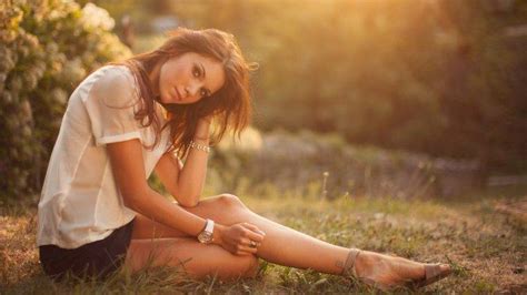 Brunette Sitting Wallpapers HD Desktop And Mobile Backgrounds