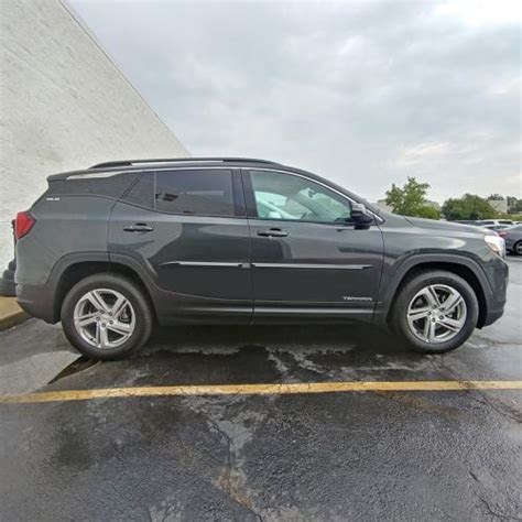 Gmc Terrain Chromeline Painted Body Side Molding Cf