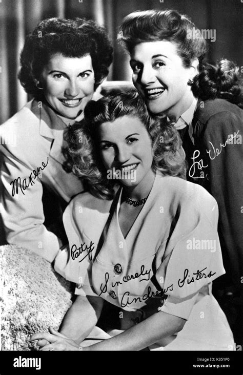 The Andrews Sisters Stock Photo Alamy