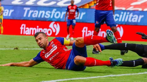 Andrés Cadavid Escolta De Fernando Salazar Los Amenazó Con Pistola