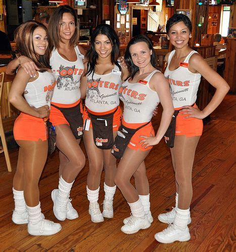 Hooters Hooters Girl Uniform Battle Of The Waitresses Girls