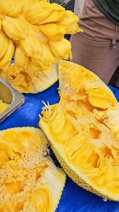 Have You Ever Tried Deep Fried Jackfruit Shorts Streetfood Youtube